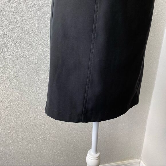 BCBGMaxAzria Little Black Dress  Sleeveless  Made in USA SZ 2 - Picture 5 of 14